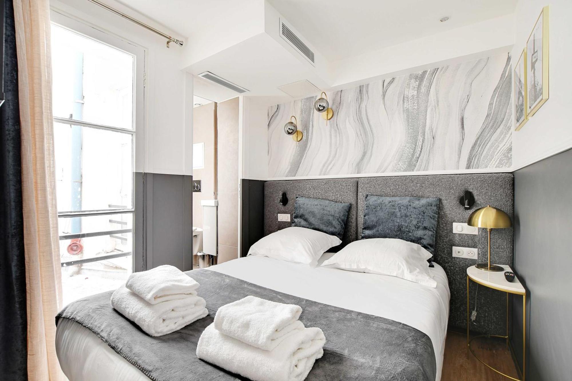 Comfort For 2P With A-C - Near Montmartre Paris Exteriör bild